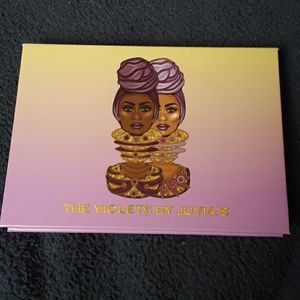 NEW Juvias Place "The Violets" eyeshadow palette